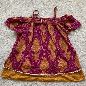 Cute Xhilaration Flowy Top